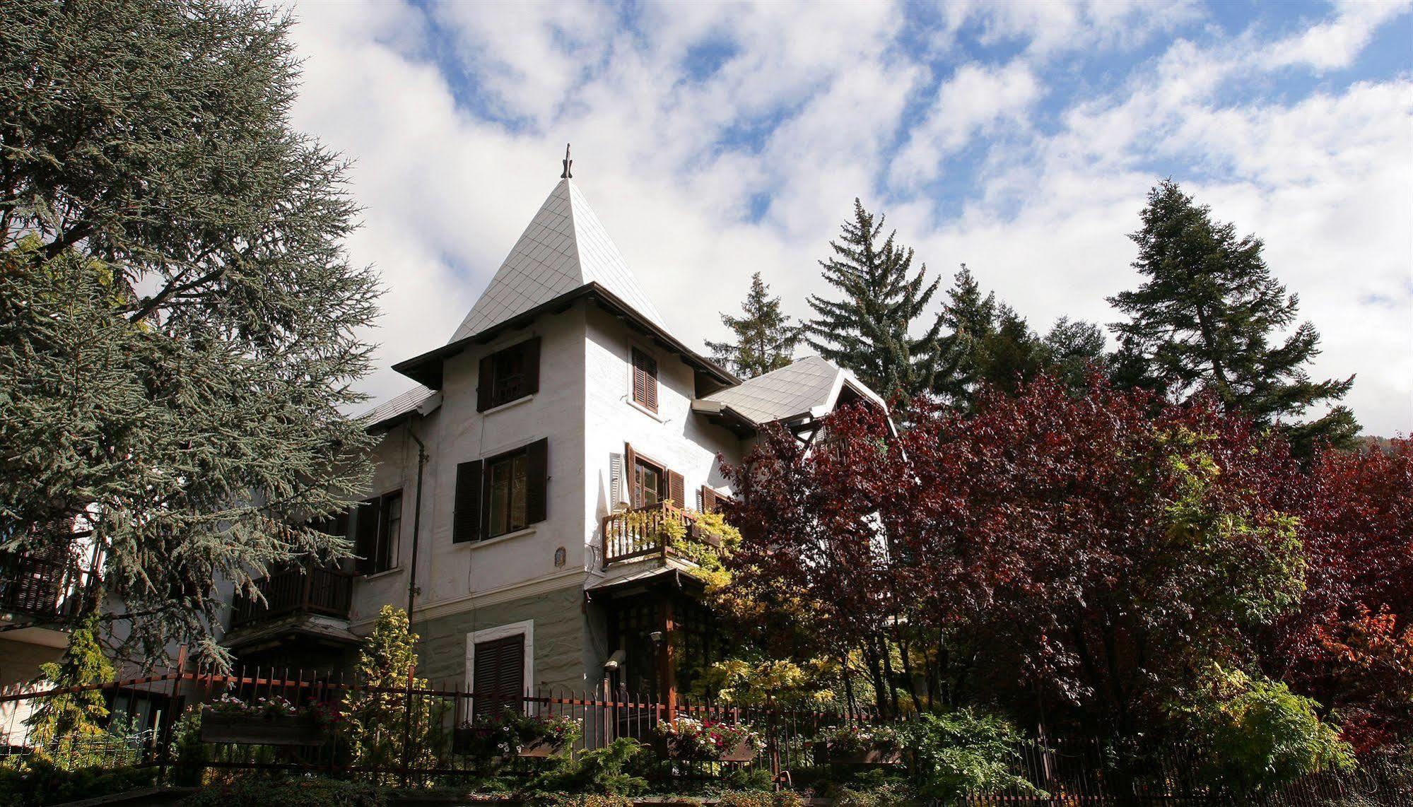 Residence Villa Linda Bardonecchia Buitenkant foto